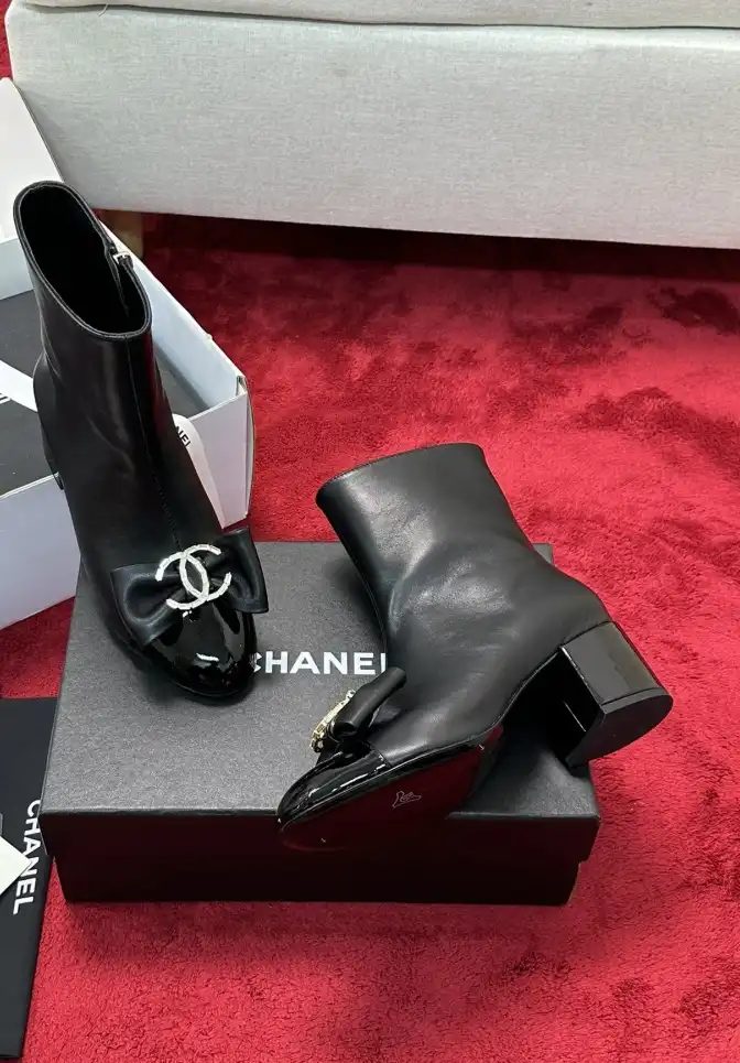 hype Chanel Boots