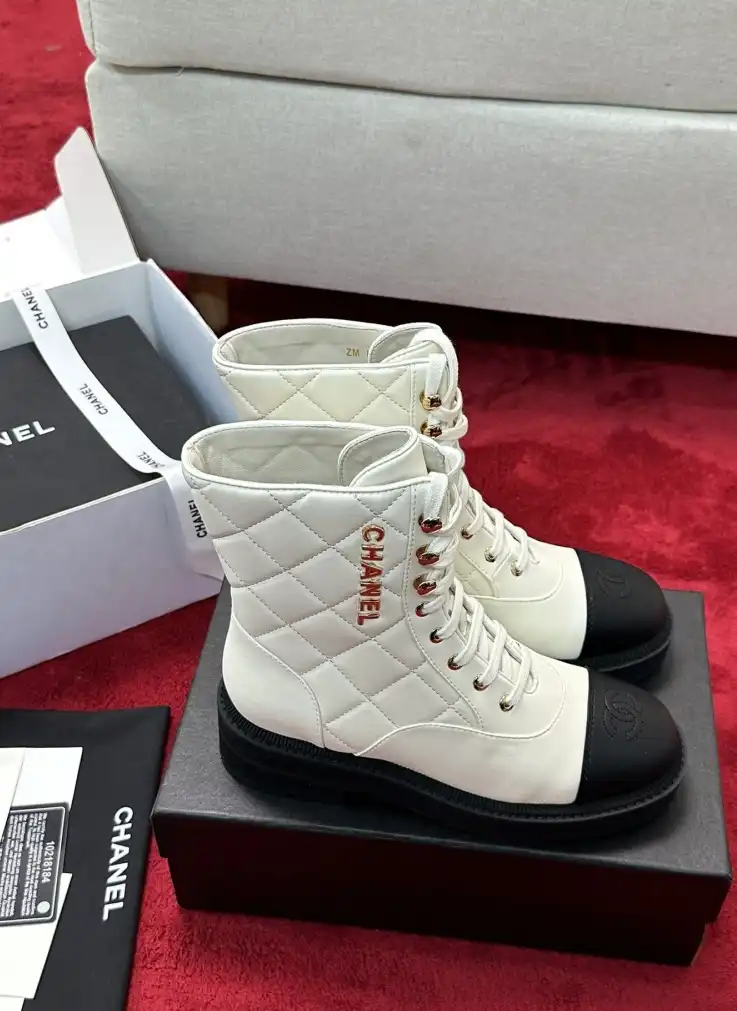 hype Chanel Boots