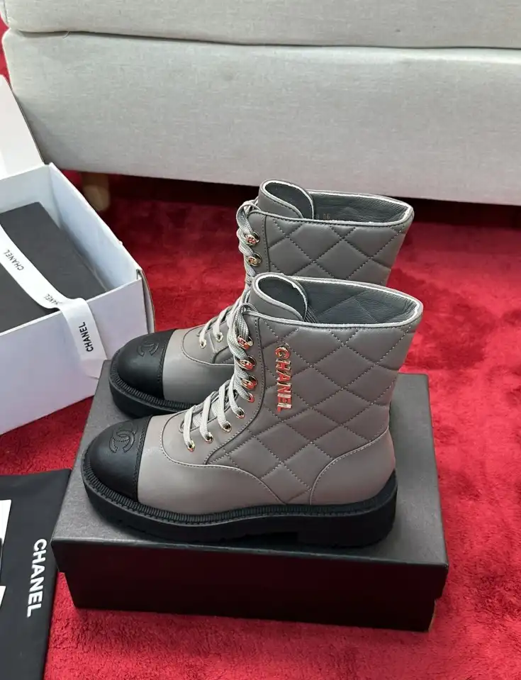 hype Chanel Boots