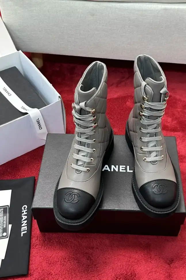 hype Chanel Boots