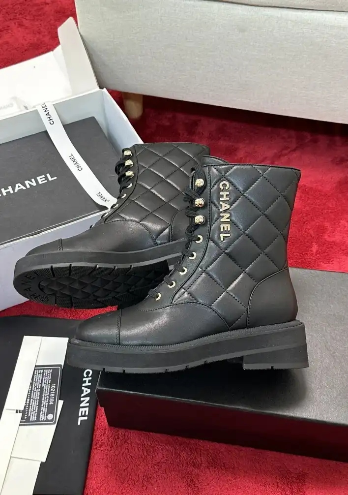 hype Chanel Boots