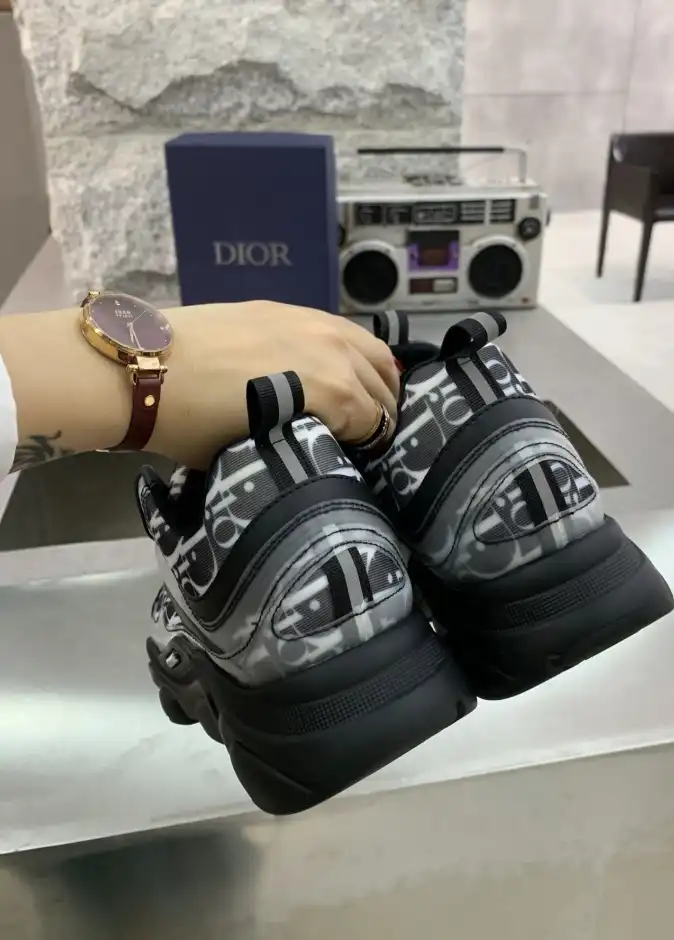 hype Christian Dior Sneakers