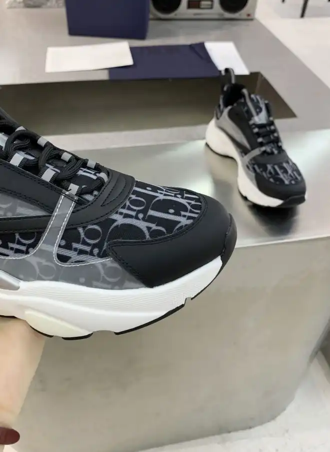 hype Christian Dior Sneakers