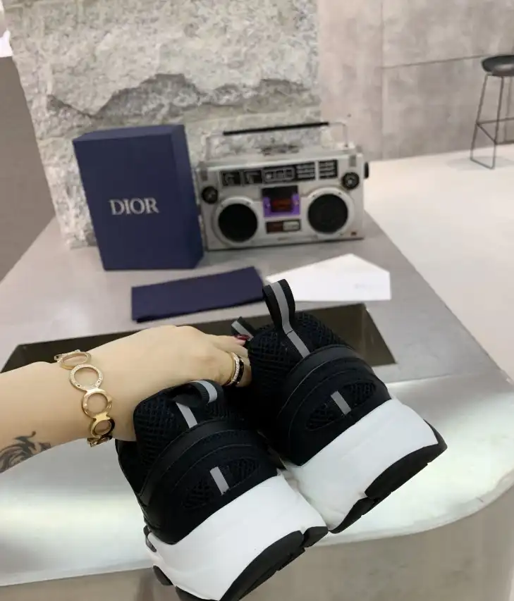 hype Christian Dior Sneakers