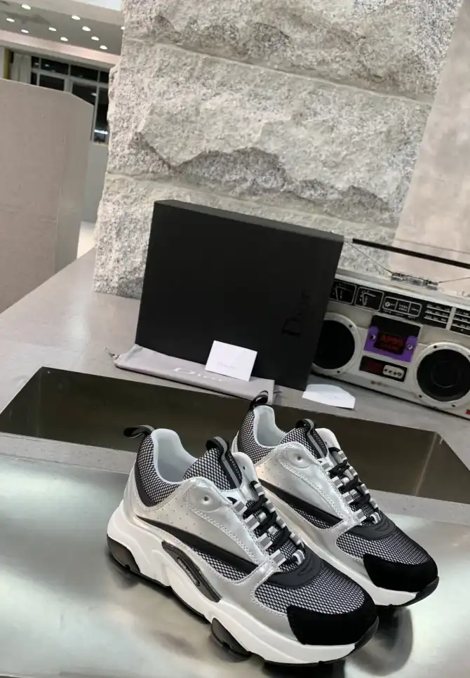 hype Christian Dior Sneakers