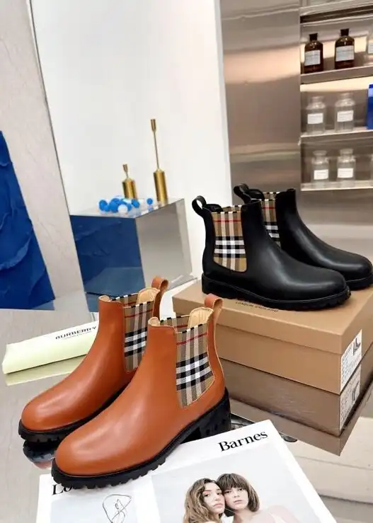 hype Burberry Boots