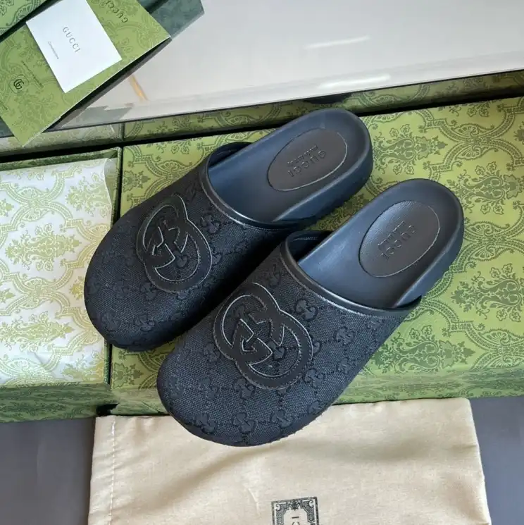 hype Gucci Slippers