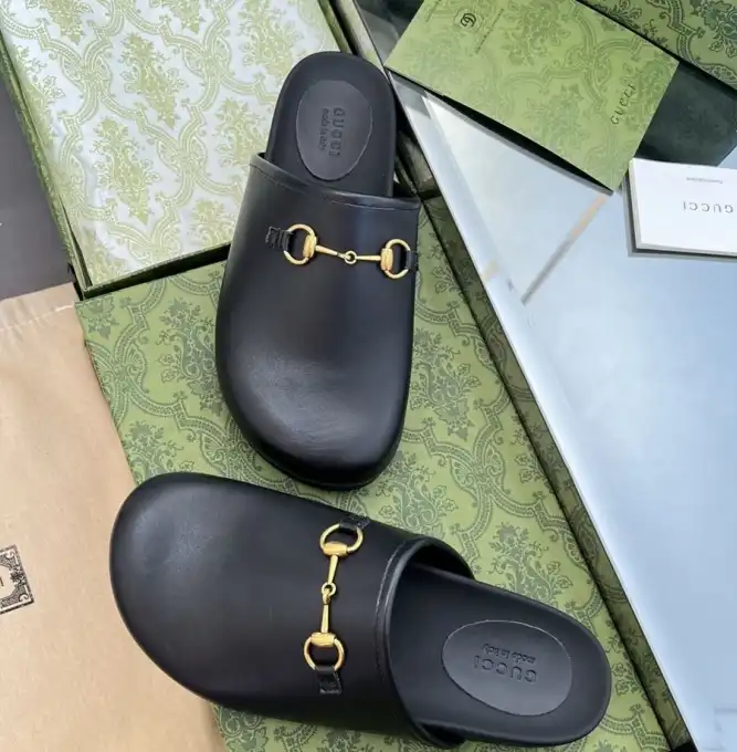 hype Gucci Slippers