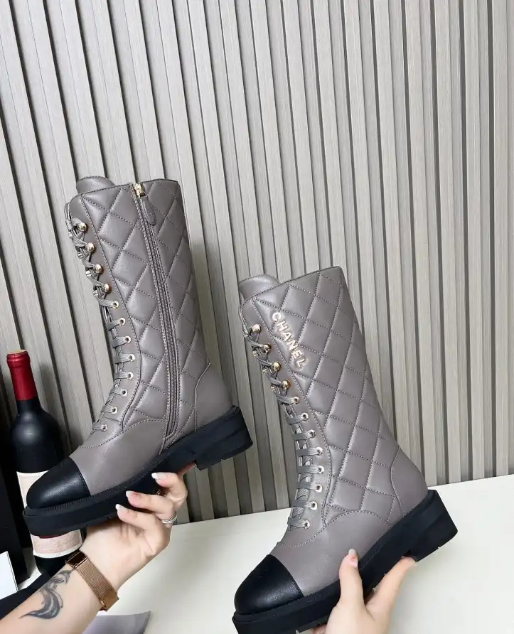 hype Chanel Boots