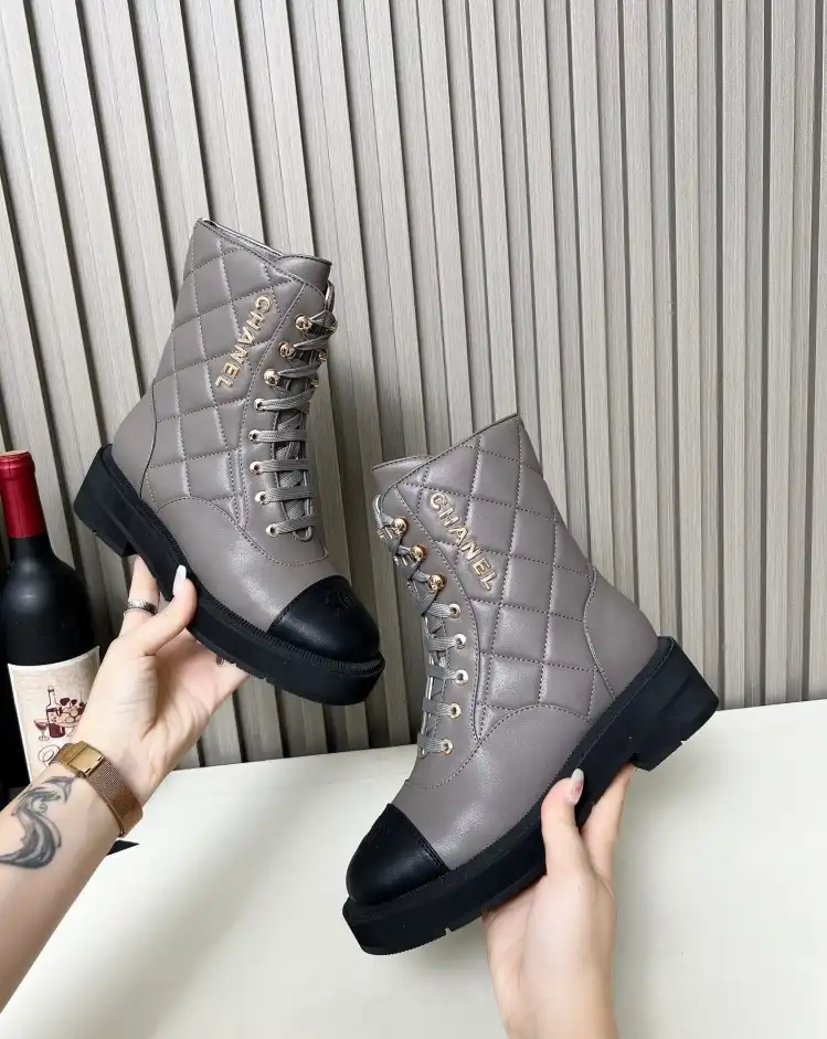 hype Chanel Boots