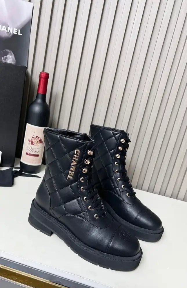 hype Chanel Boots