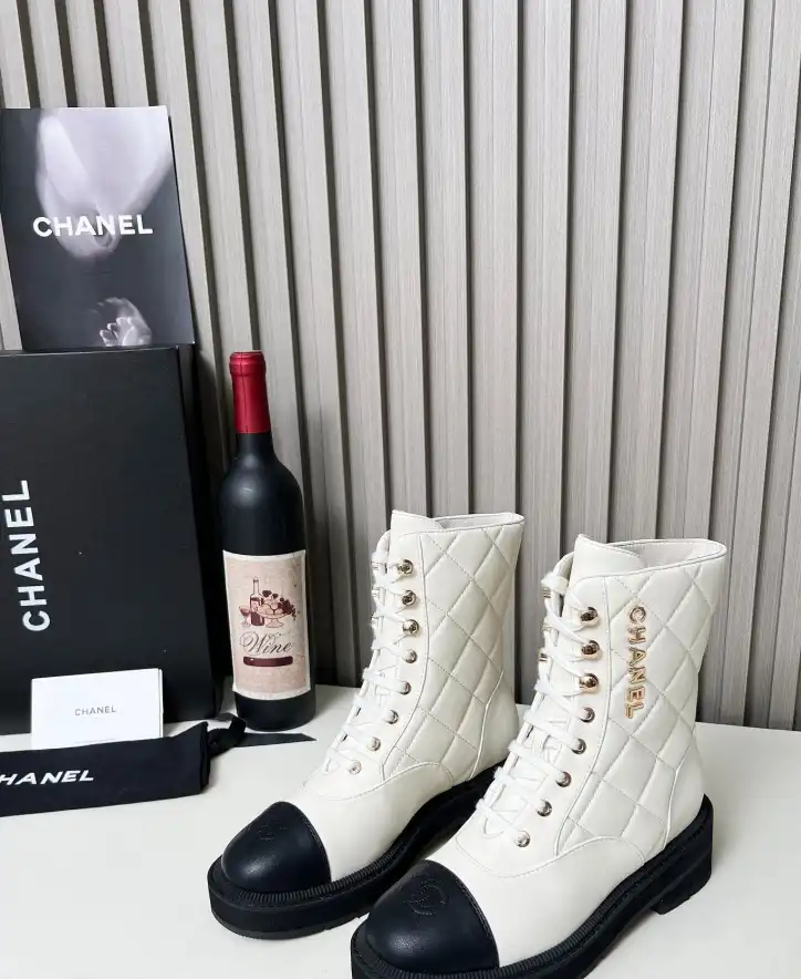 hype Chanel Boots