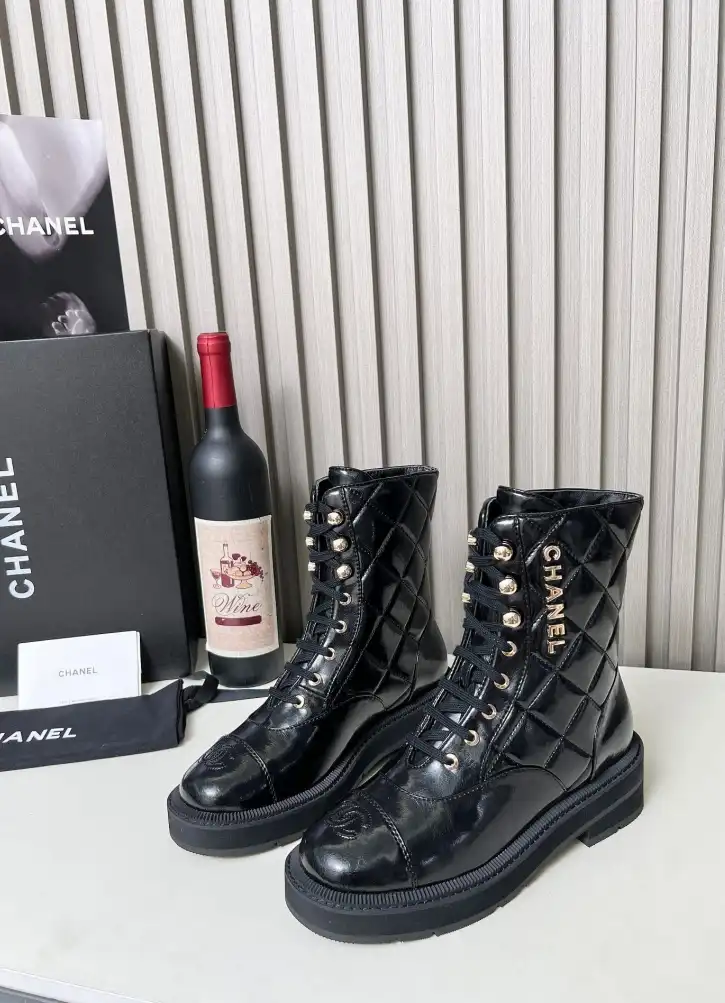 hype Chanel Boots