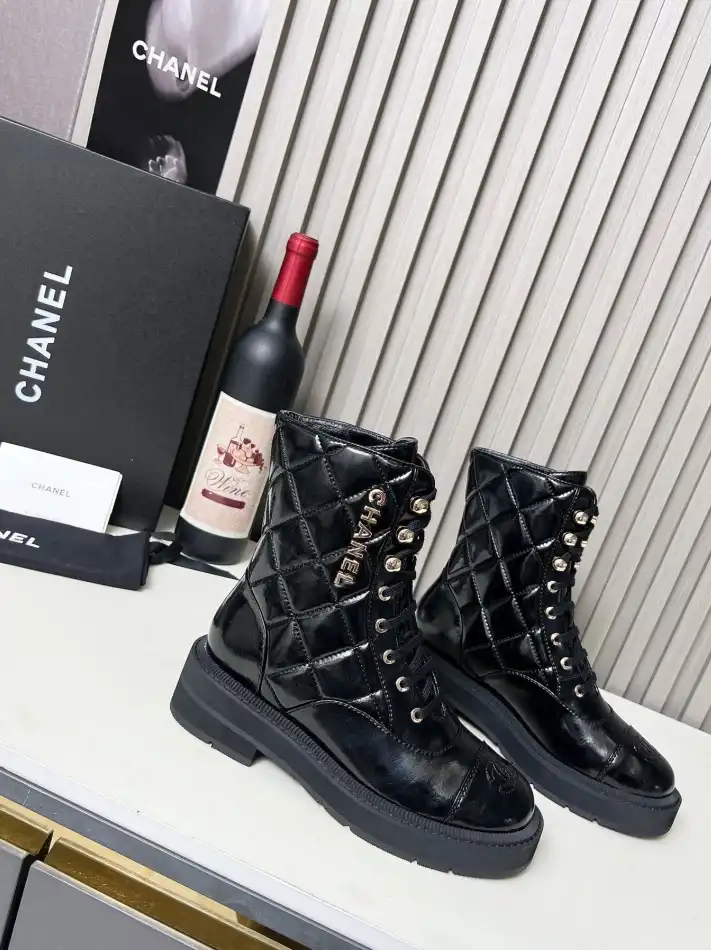 hype Chanel Boots