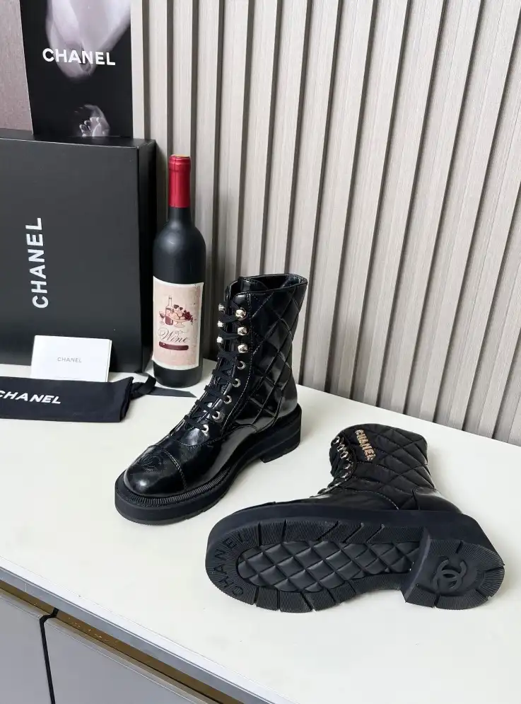 hype Chanel Boots