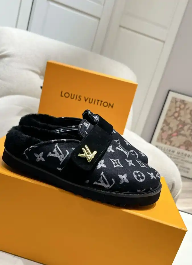 hype LV Slippers