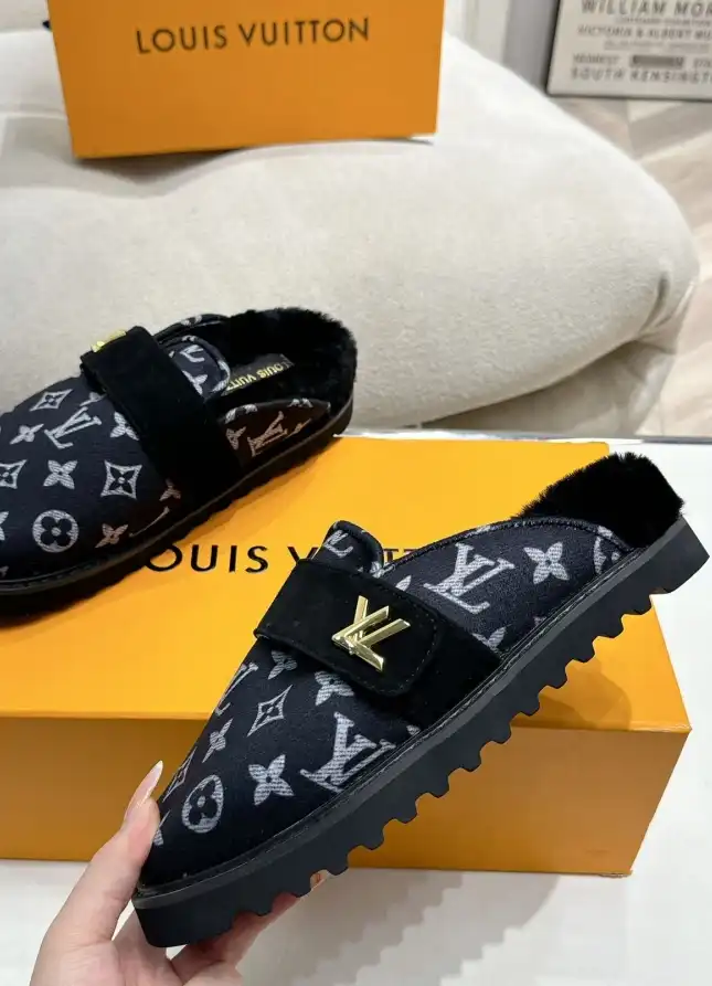 hype LV Slippers