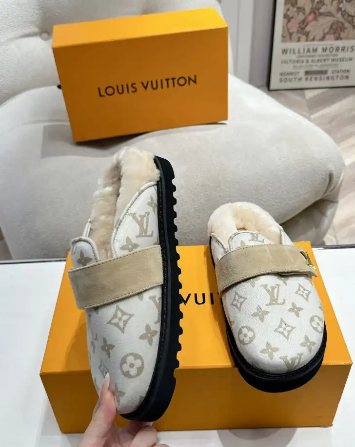 hype LV Slippers