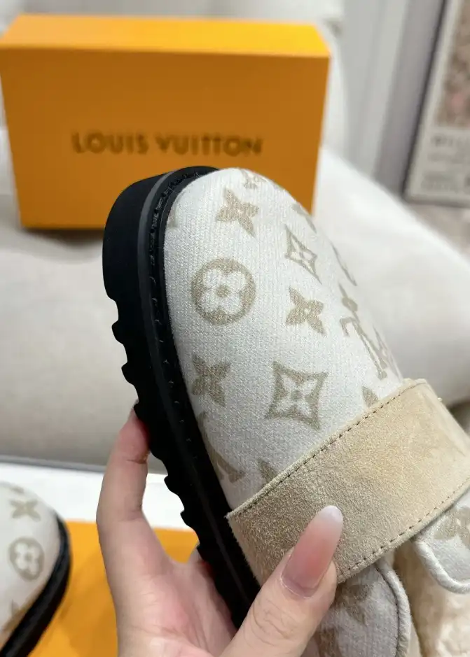 hype LV Slippers