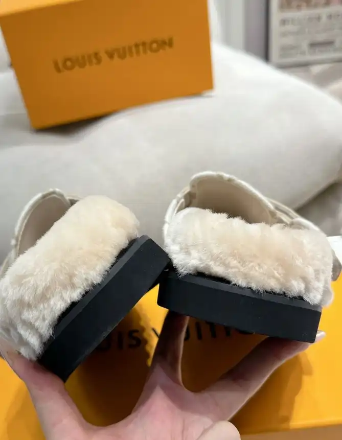 hype LV Slippers