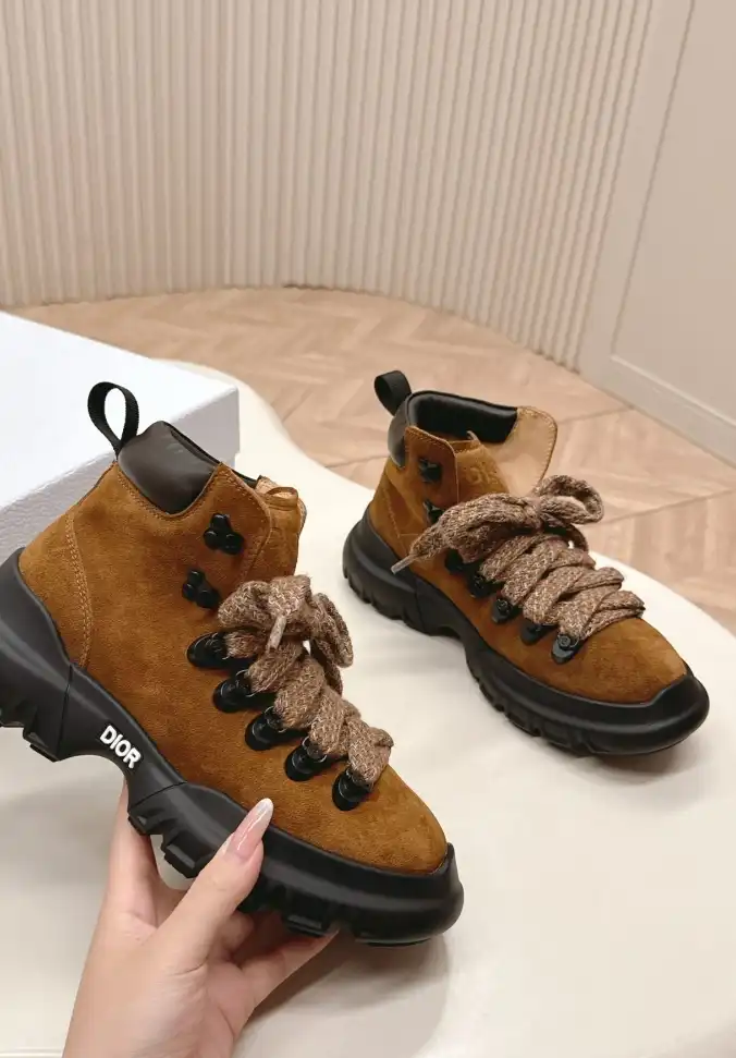 hype Christian Dior Boots