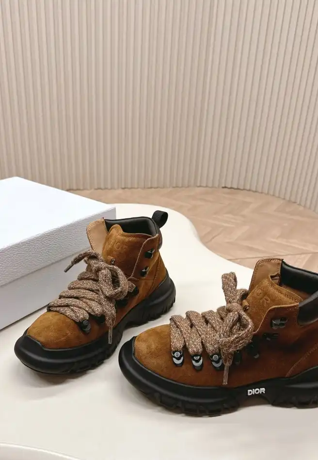 hype Christian Dior Boots