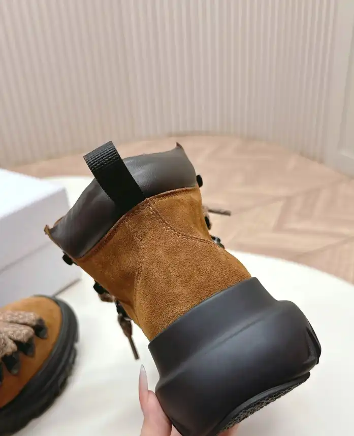 hype Christian Dior Boots