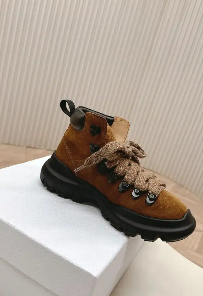 hype Christian Dior Boots