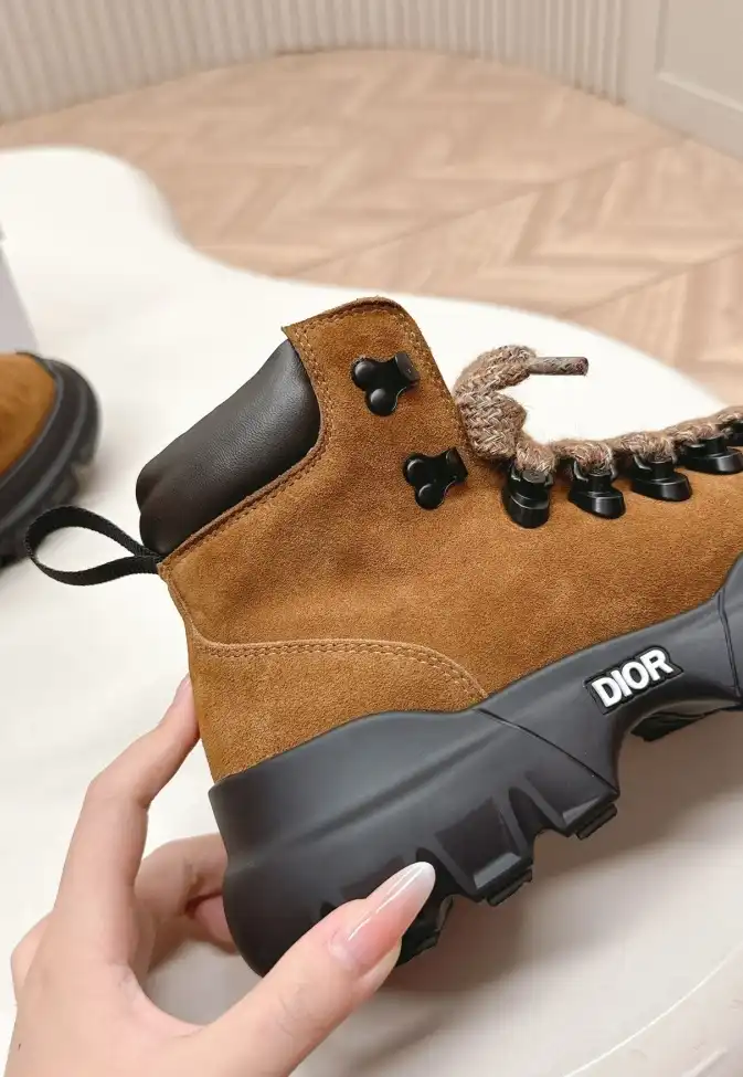 hype Christian Dior Boots