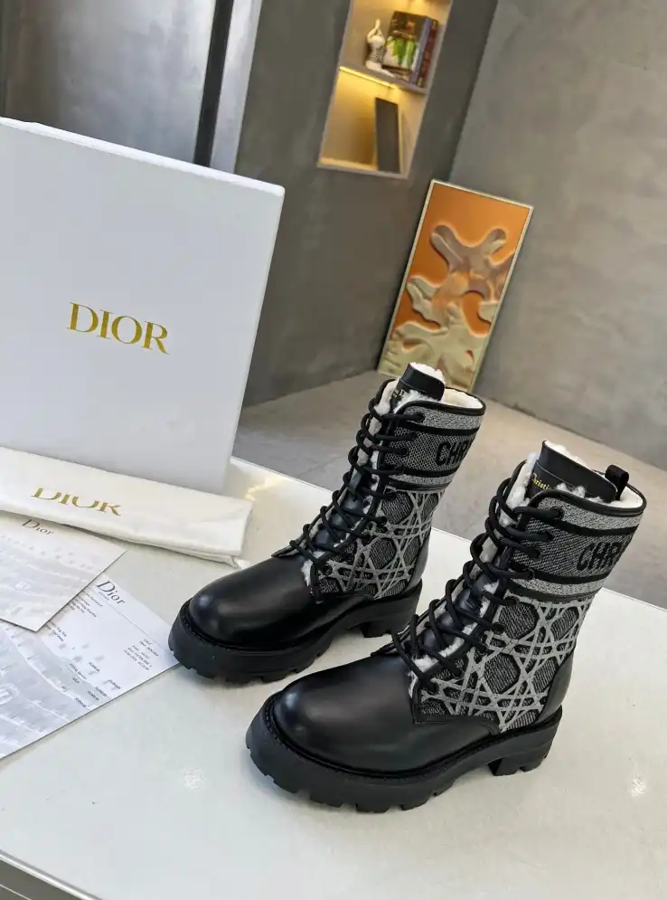 hype Christian Dior Boots