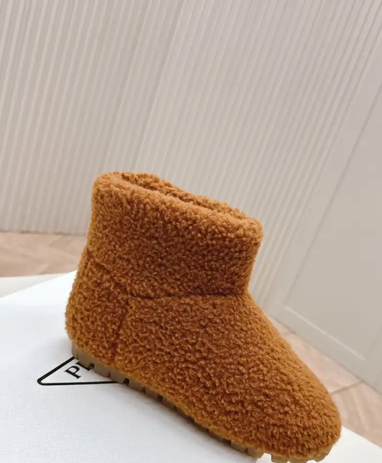 hype Prada Boots