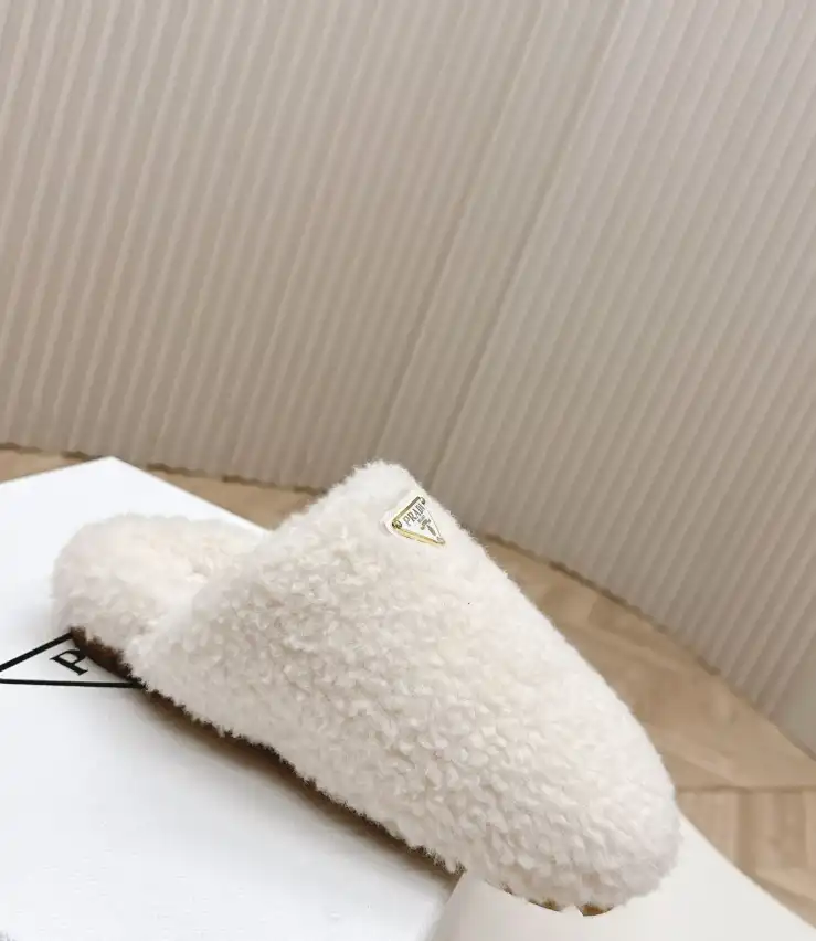 hype Prada Slippers