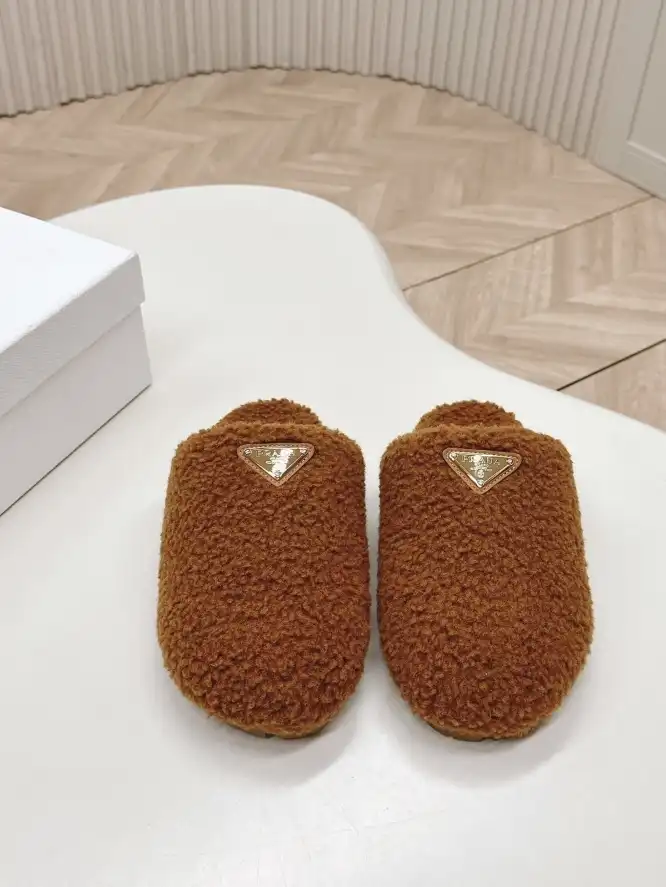 hype Prada Slippers