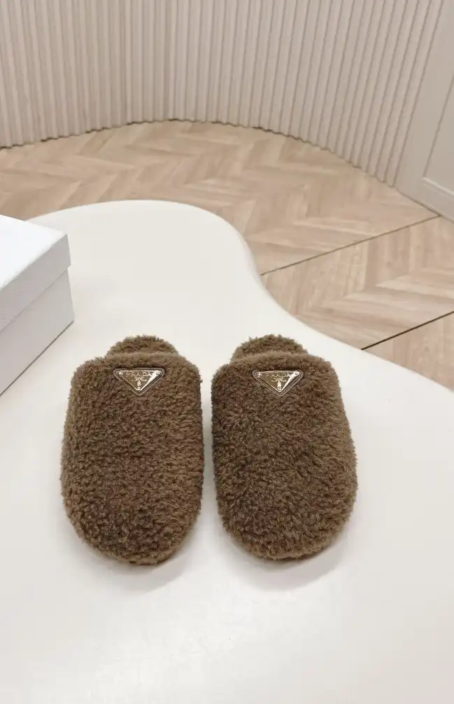 hype Prada Slippers