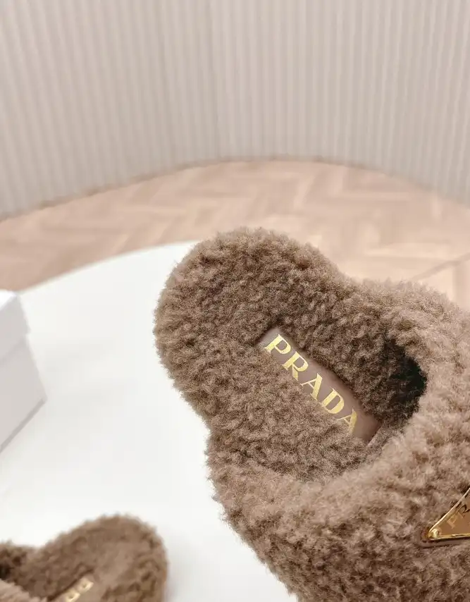 hype Prada Slippers