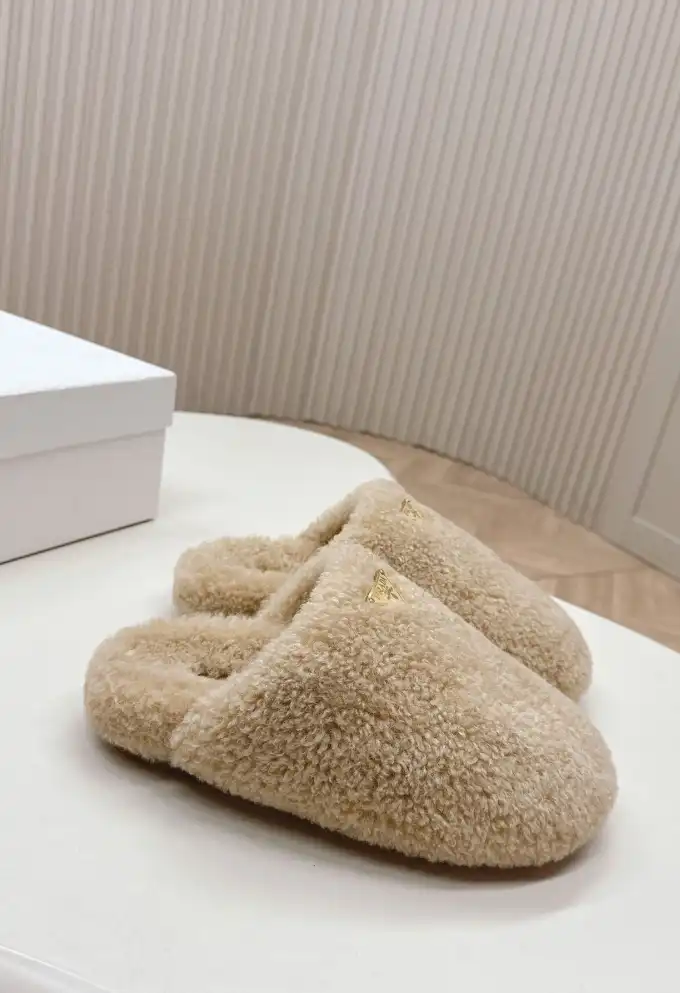 hype Prada Slippers