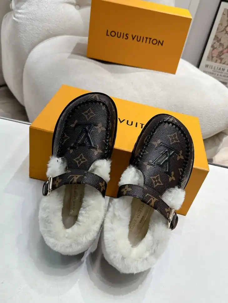 hype LV Slippers