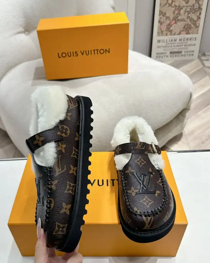 hype LV Slippers