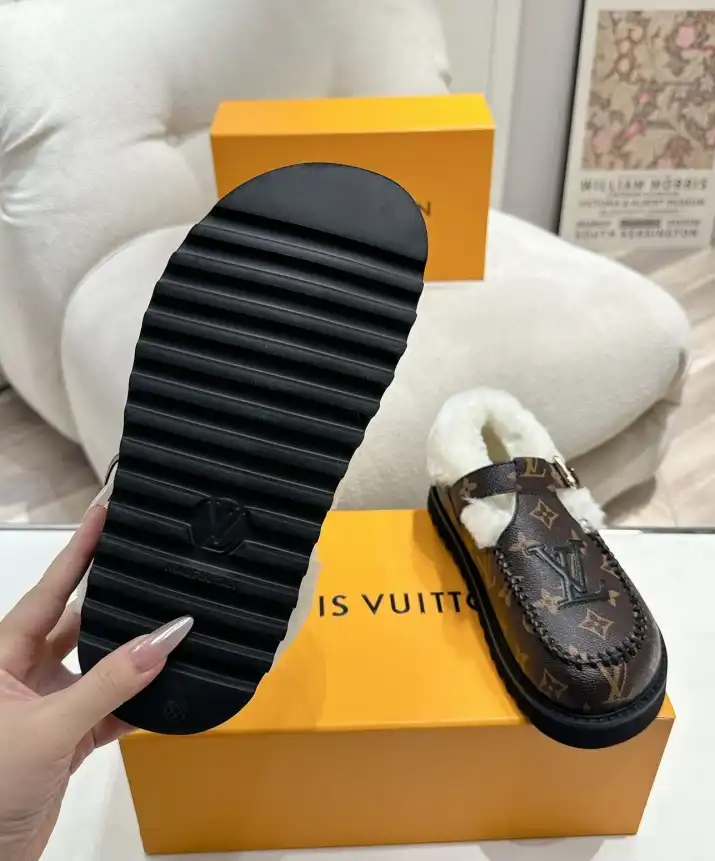 hype LV Slippers