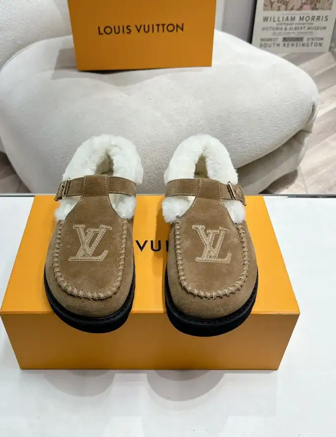 hype LV Slippers