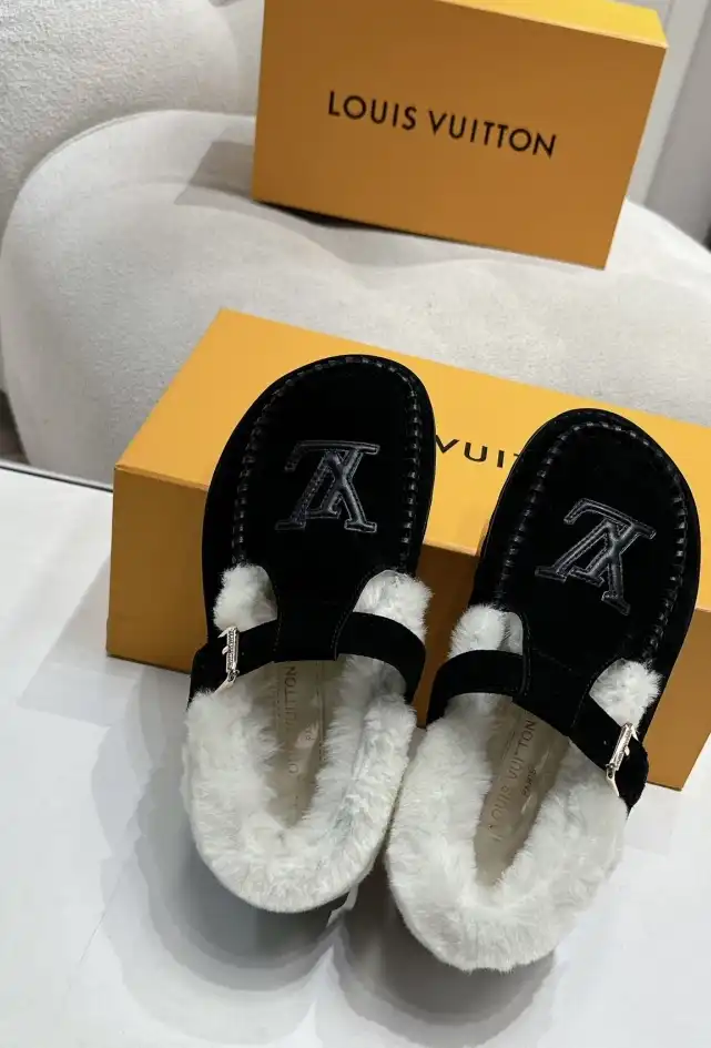 hype LV Slippers