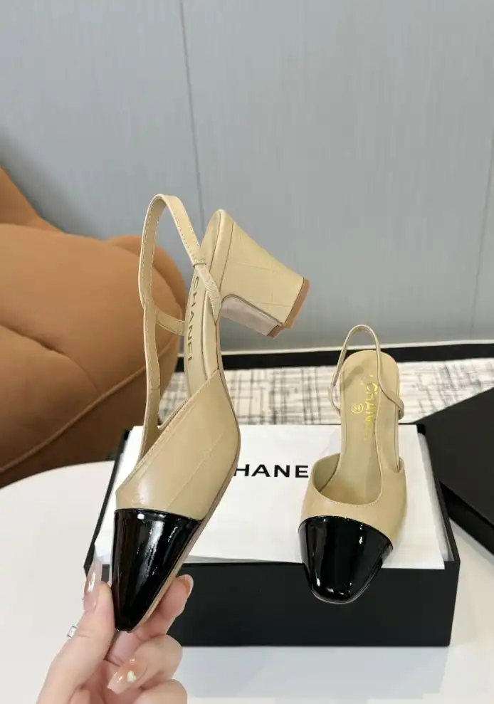 hype Chanel High Heels