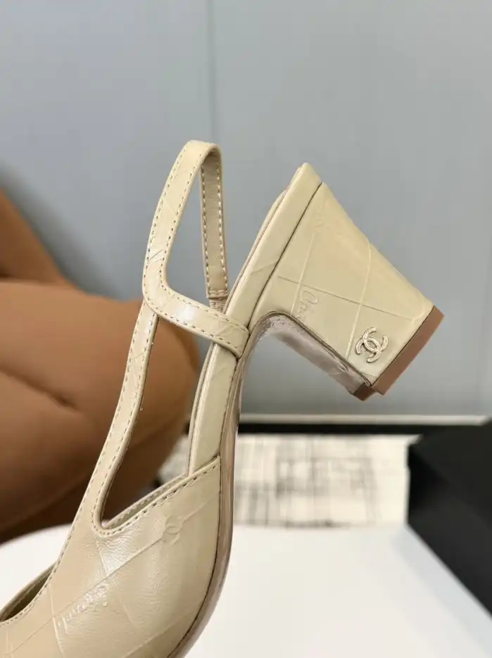 hype Chanel High Heels