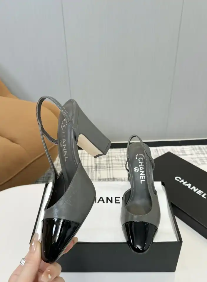 hype Chanel High Heels