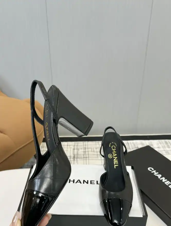 hype Chanel High Heels