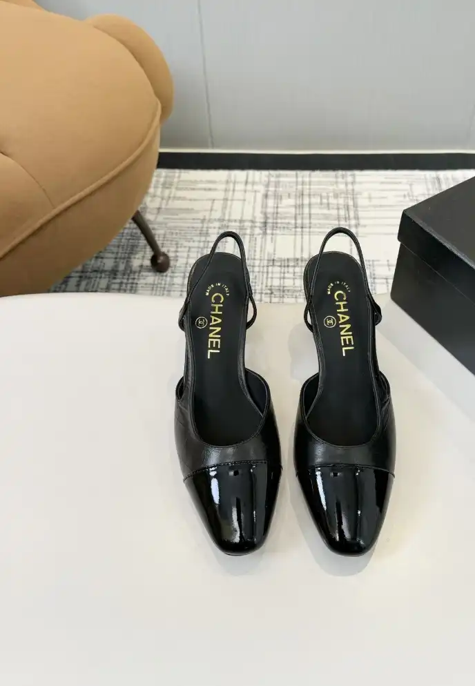 hype Chanel High Heels