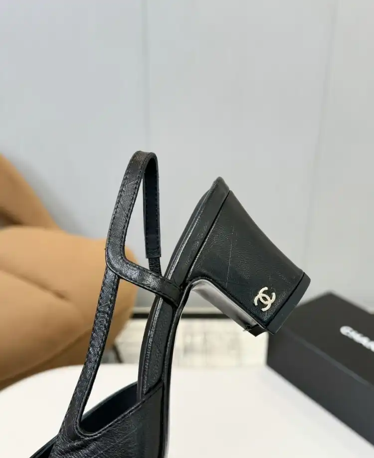 hype Chanel High Heels