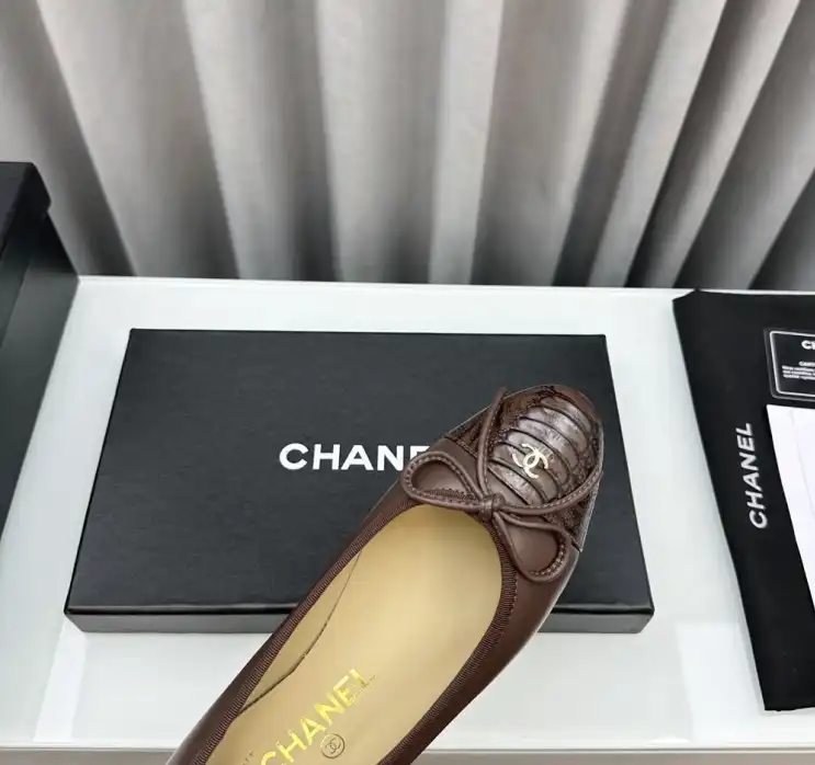 hype Chanel High Heels