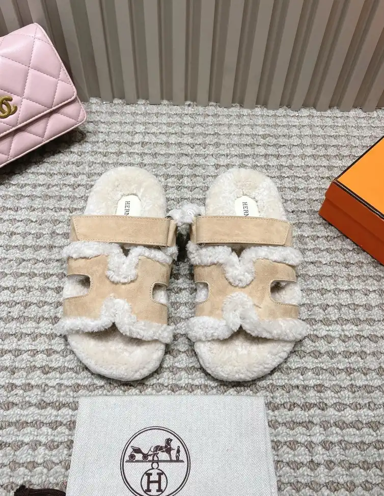 hype Hermes Slippers