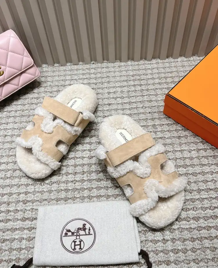 hype Hermes Slippers